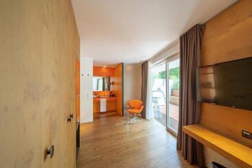 هتل Soley Suites   Adults Only