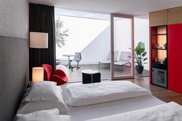 هتل Soley Suites   Adults Only
