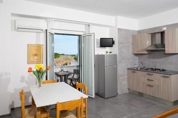 هتل Svevo Sea House