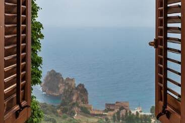 هتل Torre Bennistra