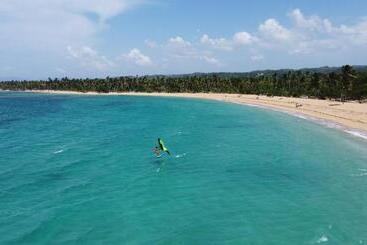 تختخواب و صبحانه Empyrean Tropical Wellness Portillo