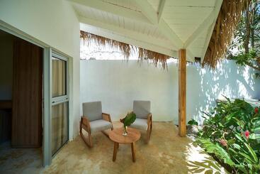 تختخواب و صبحانه Empyrean Tropical Wellness Portillo