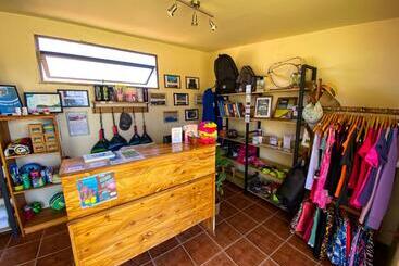 هتل Cabañas Caleta Hueso