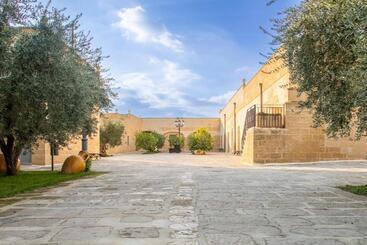 هتل Masseria Delprete