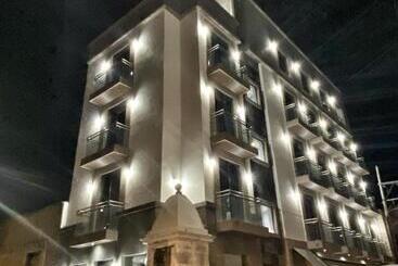 هتل Santa María Inn