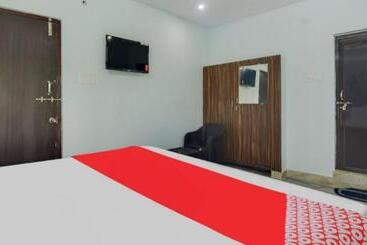 בית מלון כפרי The Pearl Guest House