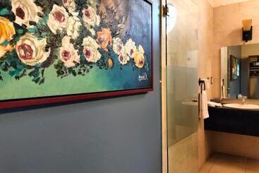La Casa B & B