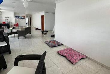 پانسیون Calipso Dive And Pet Center