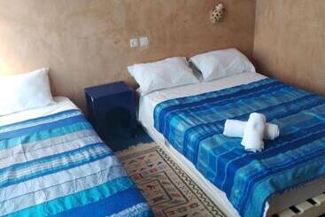 پانسیون Guest House Amande