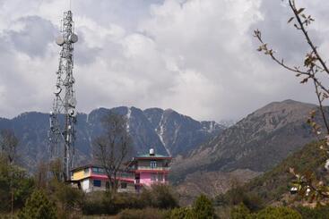 پانسیون Hill Top Guest House And Restaurant