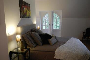 پانسیون L Appartement Du Manoir