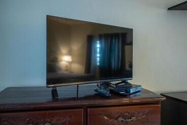 پانسیون Ocean Front Triple Room At Sahara