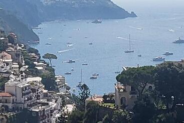 Apartment Hotel Royal Con Balcone E Vista Mare