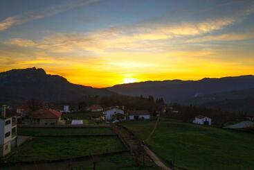 تختخواب و صبحانه O Pôr Do Sol Do Gerês