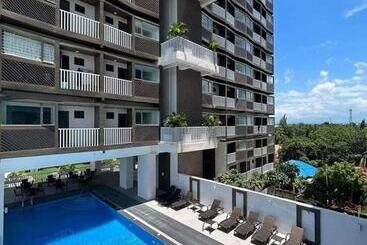 Cozy Studio Unit In A Condominium