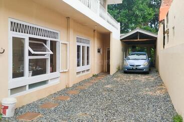 هتل Arwana Inn Lampung Mitra Reddoorz