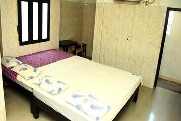 בית מלון כפרי Jr Lodge