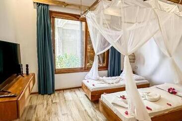 Just Heaven Apartments