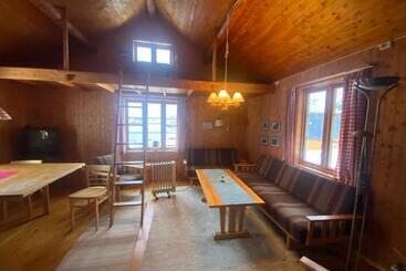 Stamsund Hostel