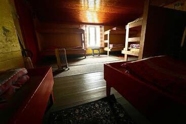 Stamsund Hostel