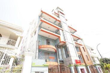 酒店 Hi5 Stay Near Care Hospital By Morservices