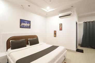 酒店 Hi5 Stay Near Care Hospital By Morservices