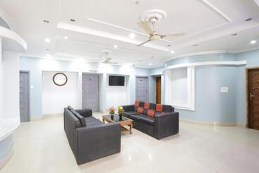 酒店 Hi5 Stay Near Care Hospital By Morservices