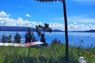 هتل Amantani Samary Lodge