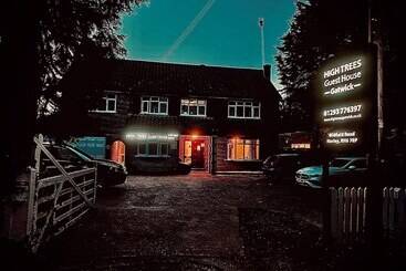 پانسیون High Trees Guest House Gatwick