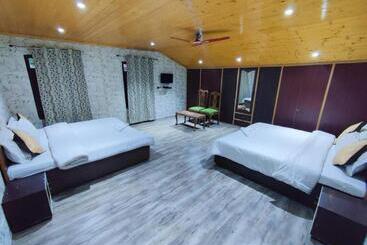 هتل Sheesha Residency , Srinagar