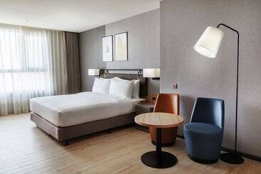 هتل Voco Chiayi, An Ihg