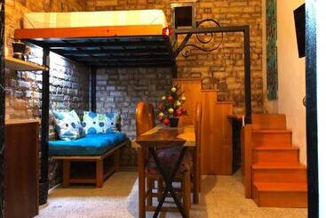 پانسیون Casita La Adornada