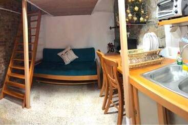پانسیون Casita La Adornada