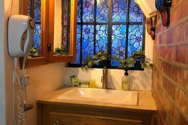 پانسیون Casita La Adornada