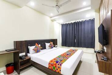 Fabhotel The Kumar Inn