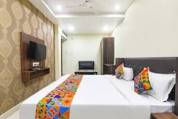 Fabhotel The Kumar Inn