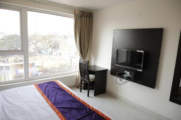 هتل Balaji Gold Inn