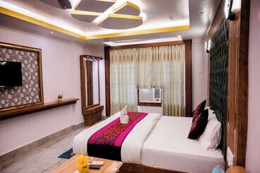 هتل Country Inn
