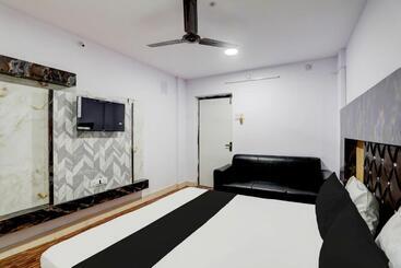 هتل Oyo Payal Guest House