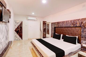 هتل Oyo Payal Guest House