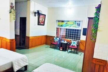 Hoa Do Hotel   Ha Tinh