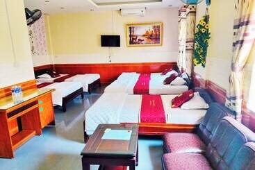 Hoa Do Hotel   Ha Tinh