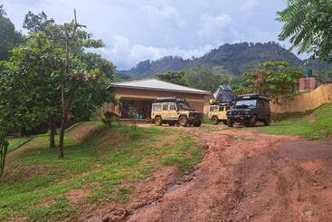 هاستل Blend Lodge And Kitchen   Pakachere