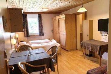 Apparthotel Germania