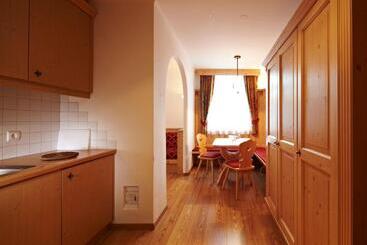 Apparthotel Germania