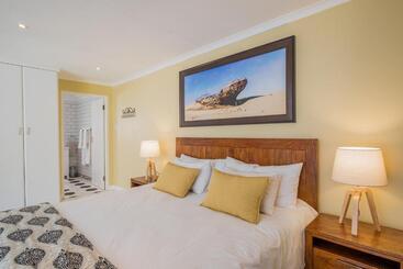 تختخواب و صبحانه Alte Villa Boutique