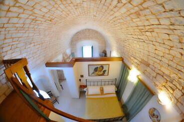 تختخواب و صبحانه Masseria Rosa Trulli Relais