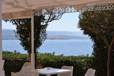 تختخواب و صبحانه Villa Grachira