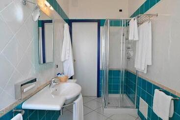 تختخواب و صبحانه Villa Grachira