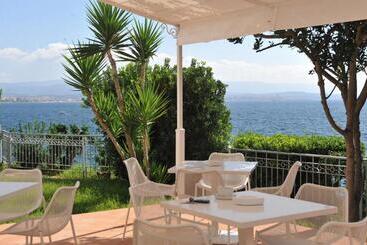 تختخواب و صبحانه Villa Grachira